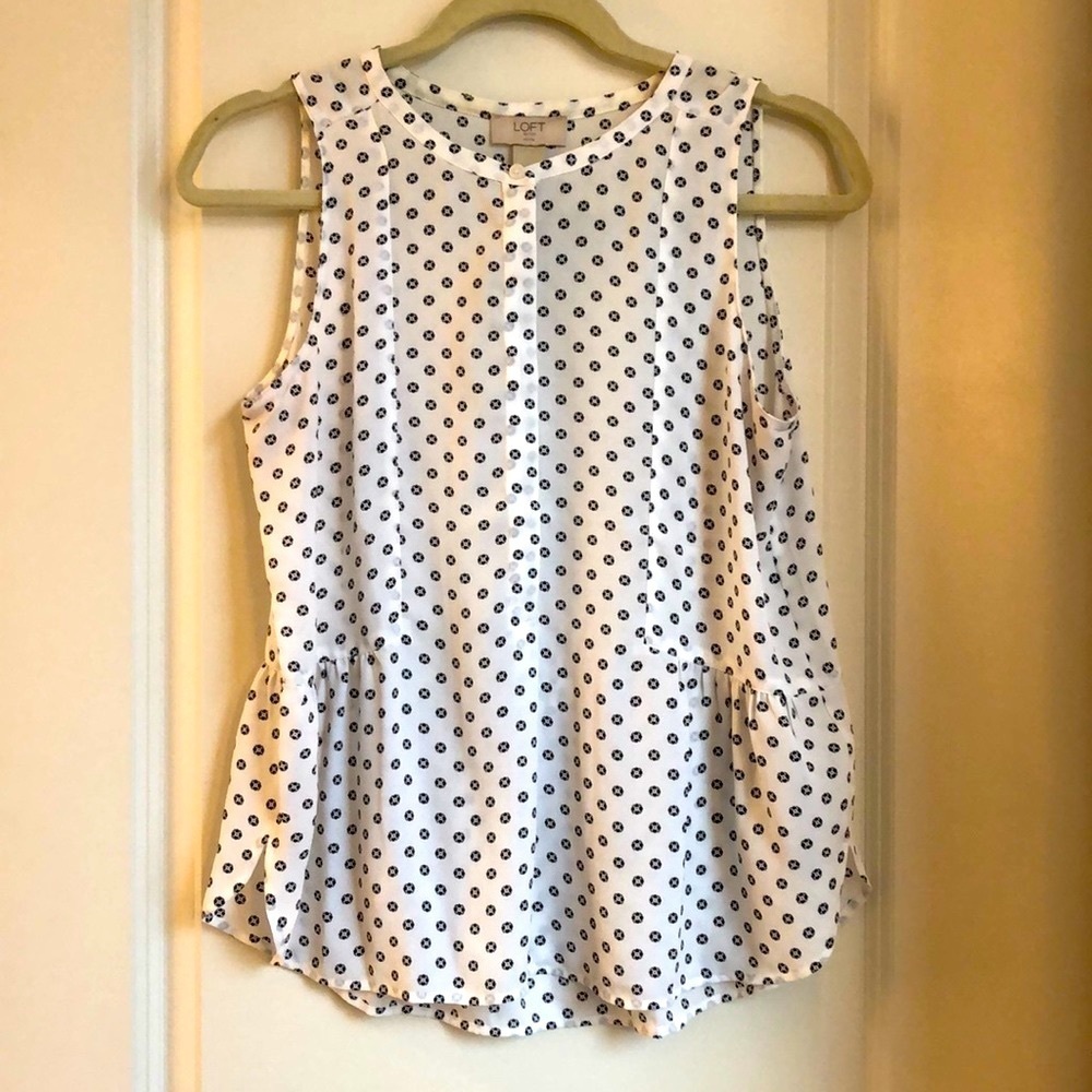 White & Black Loft Top